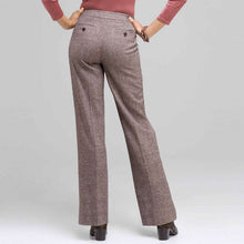 Load image into Gallery viewer, Classic Narrow Leg Pant-Green-1