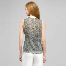 Load image into Gallery viewer, Sleeveless Pleated Top.-Green-1