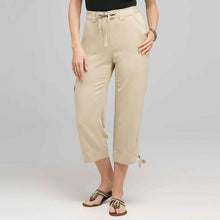 Load image into Gallery viewer, Capri Utility Pant.-Green-0