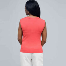 Load image into Gallery viewer, Scoop Neck Shell.-White-1
