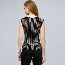 Load image into Gallery viewer, Sleeveless Shell.-Green-1
