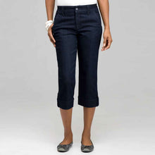 Load image into Gallery viewer, 5 Pocket Cuffed Capri (Petite)-Green-0